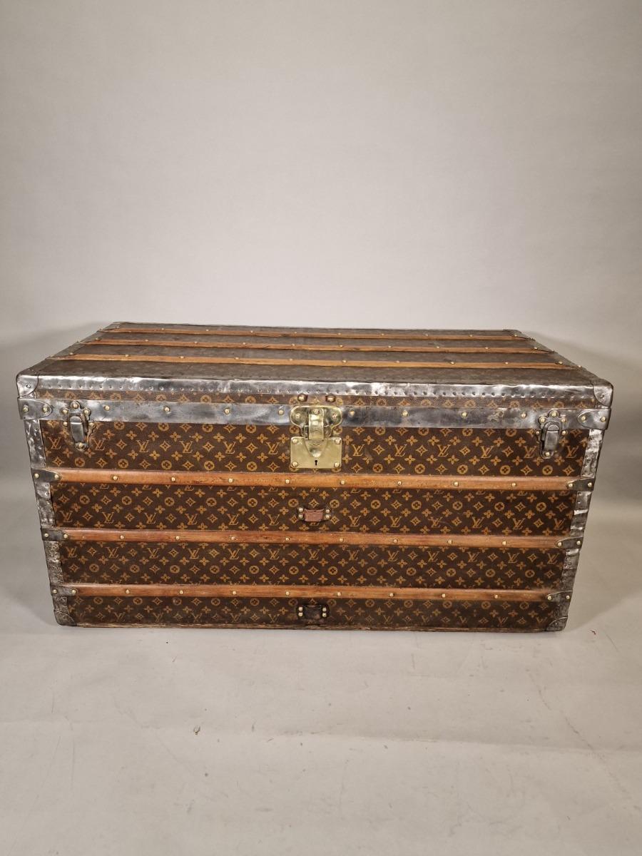 Antique Louis Vuitton courier coffee table trunk red stripe