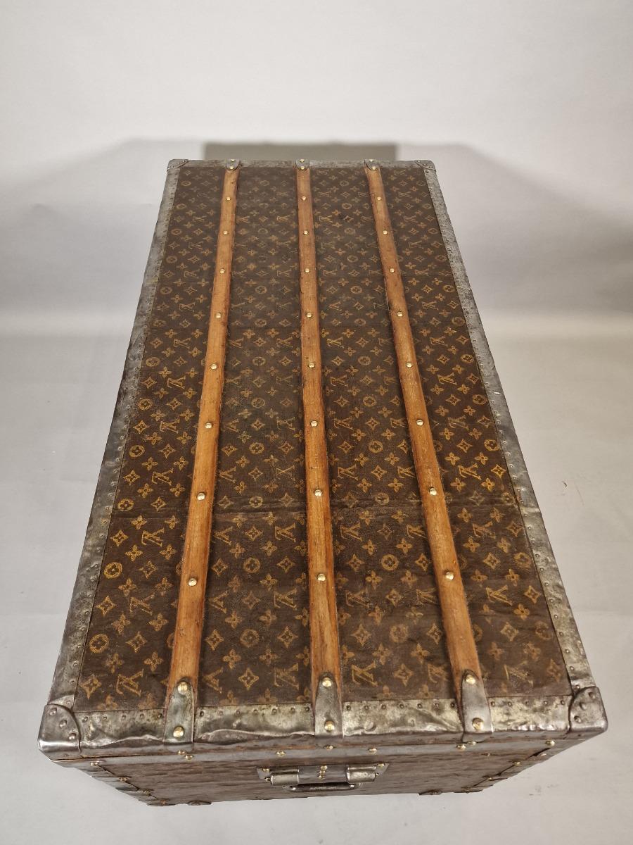 Louis Vuitton Coffee and Cocktail Tables - 12 For Sale at 1stDibs  louis  vuitton trunk coffee table, louis vuitton trunk as coffee table, louis  vuitton dining table